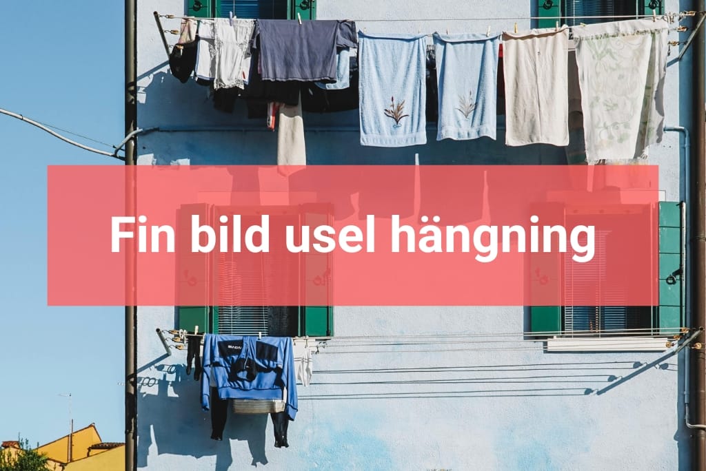 Fin bild Usel Hängning Styla om med vackra posters